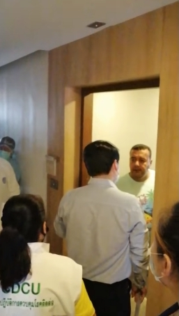 บุกห้องทหารอียิปต์ตรวจโควิด 19 บุกห้องทหารอียิปต์ตรวจโควิด 19