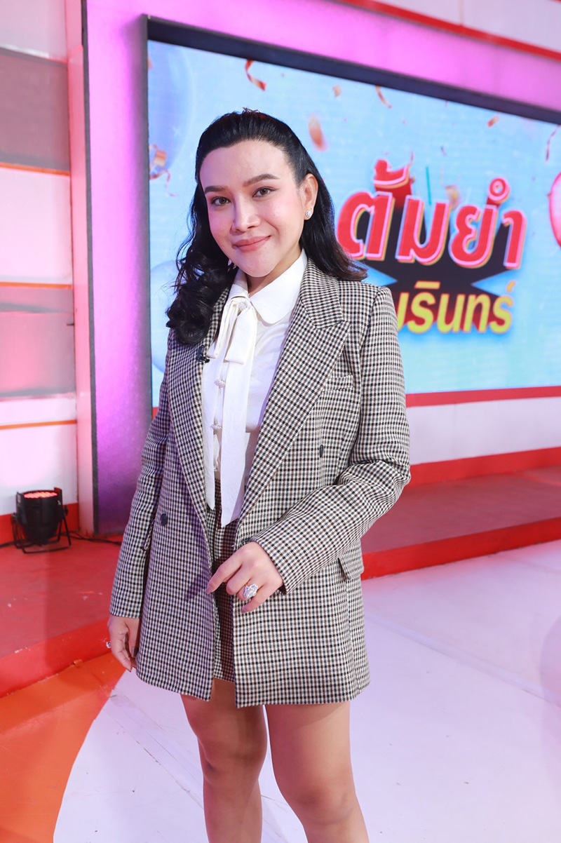 หมอต๊อกแต๊ก A4 หมอต๊อกแต๊ก A4