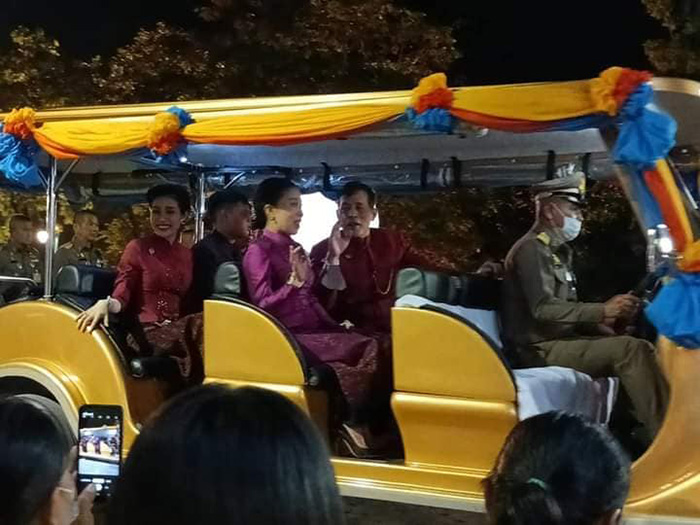 ในหลวง ในหลวง