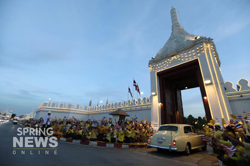 ในหลวง - พระราชินี ในหลวง - พระราชินี