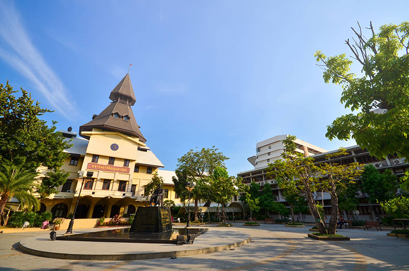 ธรรมศาสตร์ ธรรมศาสตร์