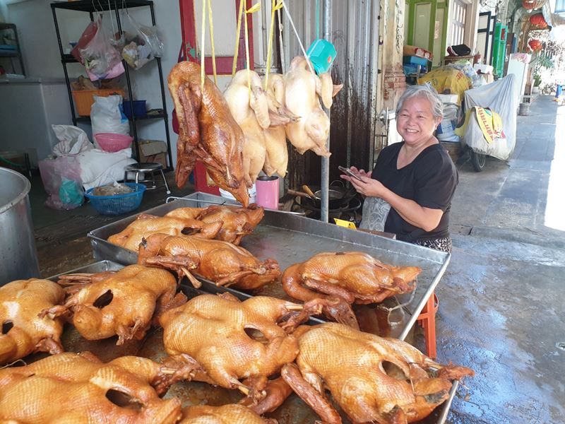 อาม่า ร้านเป็ดพะโล้ จี่เซ่งเฮง เสียชีวิตจากโควิด อาม่า ร้านเป็ดพะโล้ จี่เซ่งเฮง เสียชีวิตจากโควิด