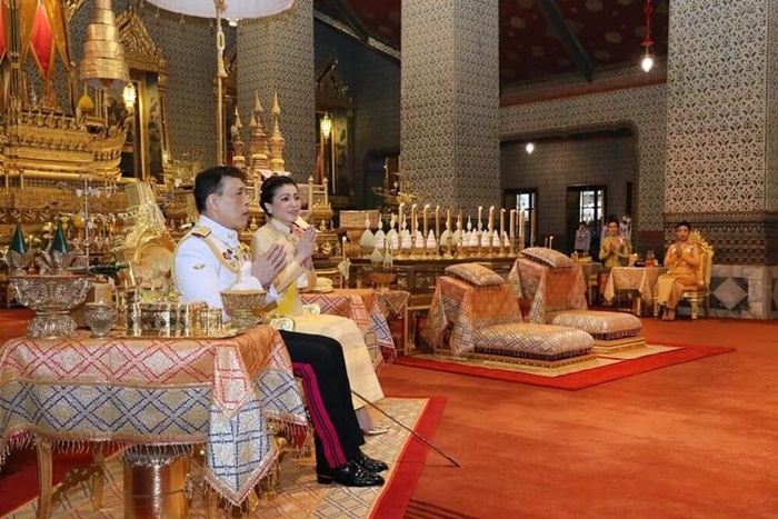 ในหลวง - พระราชินี ในหลวง - พระราชินี