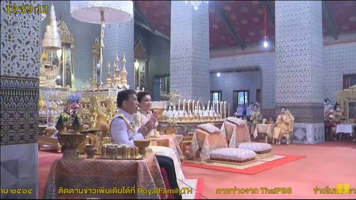 ในหลวง ร.10 - พระราชินี ในหลวง ร.10 - พระราชินี