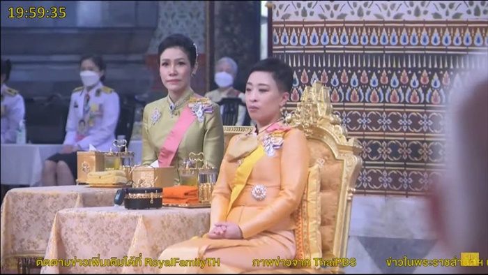 ในหลวง ร.10 - พระราชินี ในหลวง ร.10 - พระราชินี