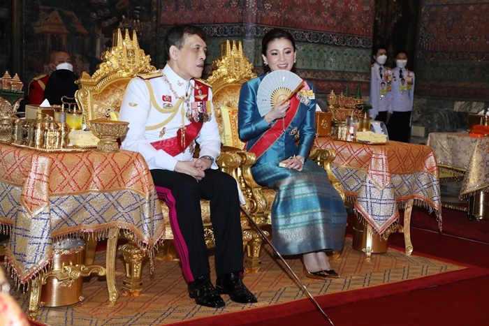 ในหลวง - พระราชินี ในหลวง - พระราชินี