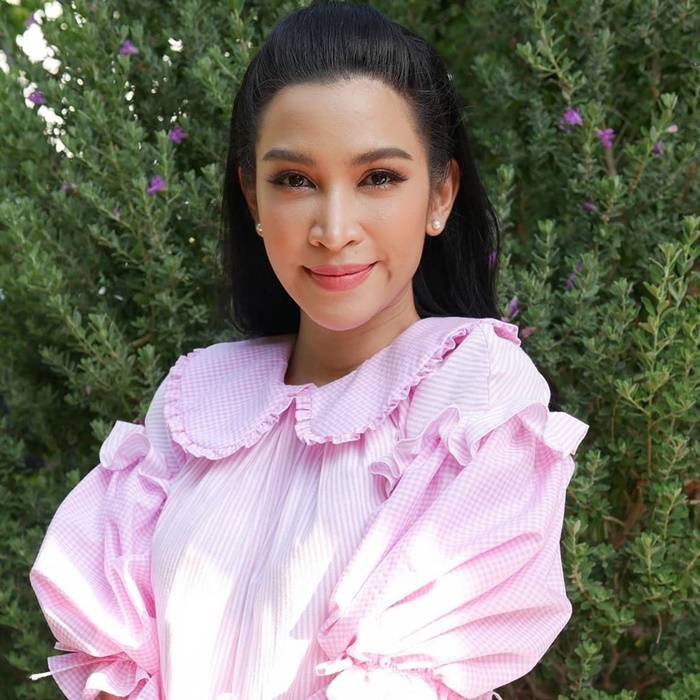 อี๊ฟ พุทธิดา อี๊ฟ พุทธิดา