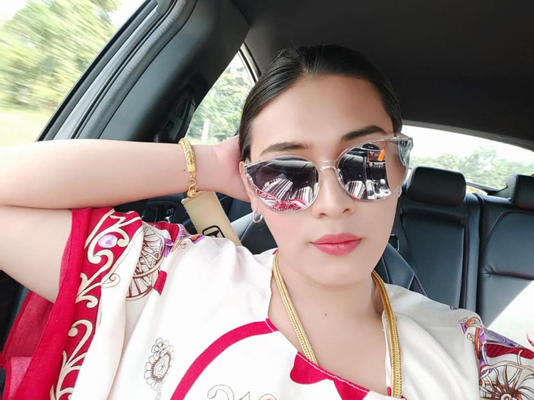 เจ๊ฟองเบียร์ เจ๊ฟองเบียร์