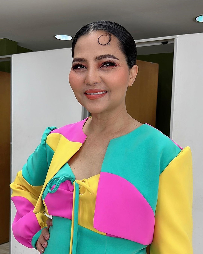 สุนารี ราชสีมา สุนารี ราชสีมา