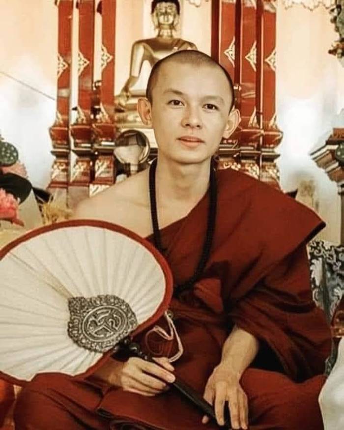 ครูบาน้อย ครูบาน้อย