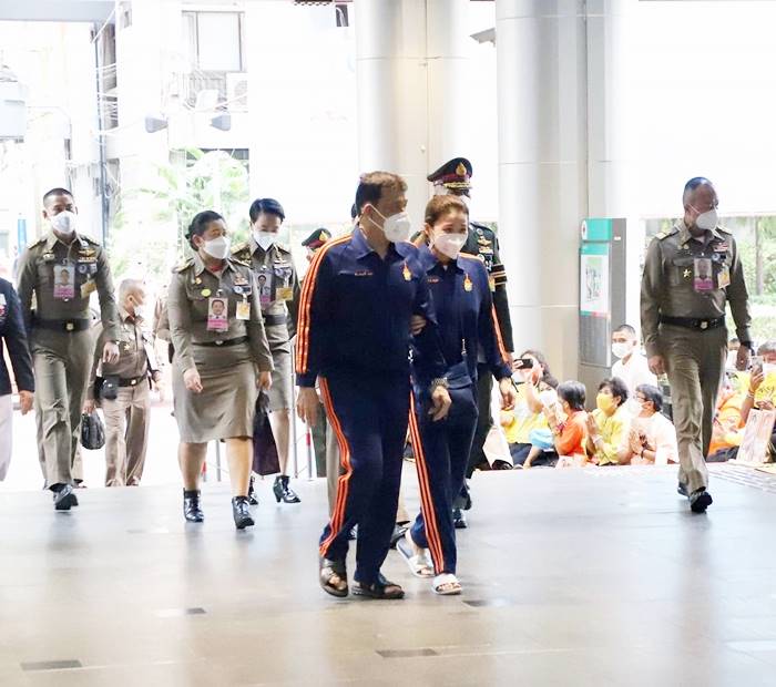 ในหลวง, พระราชินี ในหลวง, พระราชินี