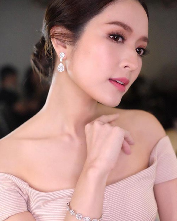 แอฟ ทักษอร แอฟ ทักษอร