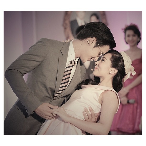 เจมส์ เบลล่า เจมส์ เบลล่า