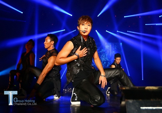 Concert Kim Hyun Joong World Tour In Bangkok ฟินสมใจแฟนคลับ Concert Kim Hyun Joong World Tour In Bangkok ฟินสมใจแฟนคลับ