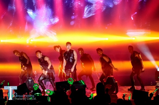 Concert Kim Hyun Joong World Tour In Bangkok ฟินสมใจแฟนคลับ Concert Kim Hyun Joong World Tour In Bangkok ฟินสมใจแฟนคลับ