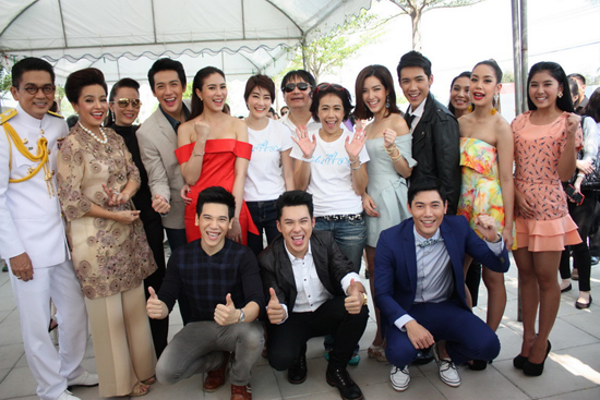 เรื่องย่อละคร ฝันเฟื่อง เรื่องย่อละคร ฝันเฟื่อง