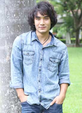 เขม นราวิชญ์ เขม นราวิชญ์