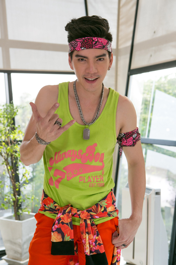 นิว วงศกร นิว วงศกร
