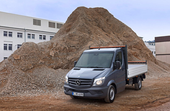 ปรับปรุง Mercedes Benz Sprinter มุ่งสู่รถขนส่งยอดนิยม