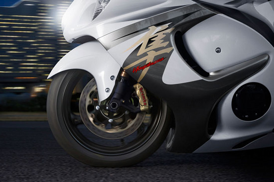 2013 Suzuki Hayabusa GSX1300R ABS นกเหยี่ยวแห่งพื้นถนนตัวล่าสุด