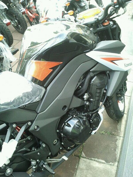   2013 Kawasaki z1000