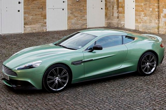 Aston Martin สั่นคลอน! CEO ระดับตำนานเตรียมลงจากตำแหน่ง