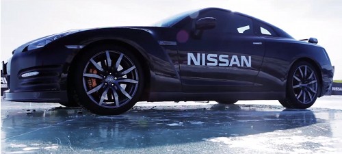 Nissan GT-R โชว์ศักยภาพ ทำความเร็วถึง 294 กิโลเมตรต่อชั่วโมง