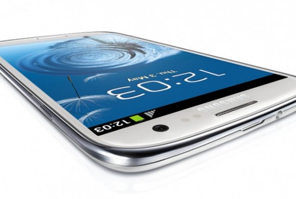 Samsung Galaxy S4 อาจมาพร้อมหน้าจอยืดหยุ่น แตกยาก