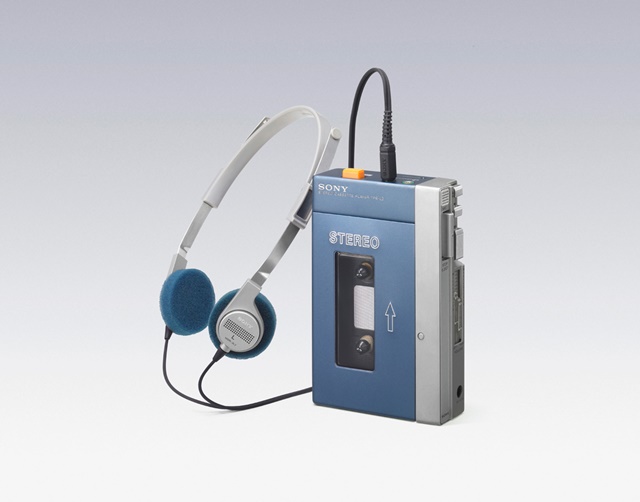 SONY WALKMAN TPS-L2