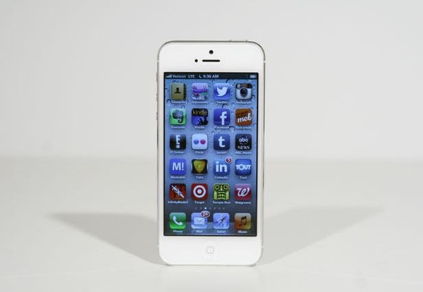 iPhone 5 สมาร์ทโฟนที่ใคร ๆ ก็จับตามอง