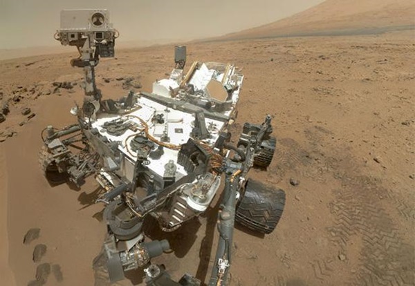 หุ่นสำรวจอวกาศ Curiosity