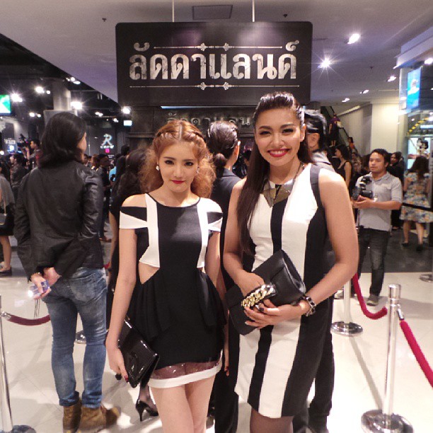 ลัดดาแลนด์ ละครเวที รอบกาล่า ลัดดาแลนด์ ละครเวที รอบกาล่า
