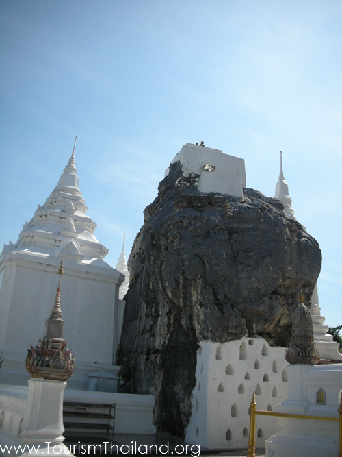 วัดพระพุทธบาทราชวรมหาวิหาร