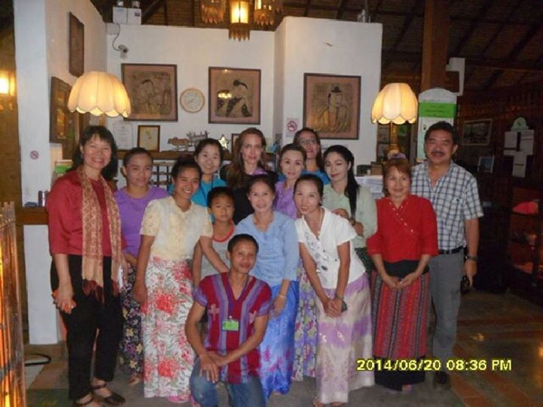 แองเจลิน่า โจลี มาไทย แองเจลิน่า โจลี มาไทย