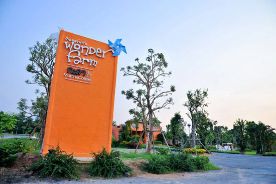 9 สถานที่ท่องเที่ยว พัทยา 9 สถานที่ท่องเที่ยว พัทยา