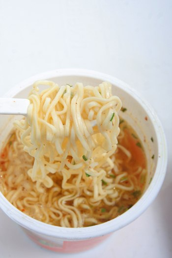 บะหมี่กึ่งสำเร็จรูป บะหมี่กึ่งสำเร็จรูป
