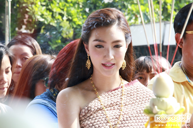 ละคร แหวนสวาท บวงสรวง ละคร แหวนสวาท บวงสรวง