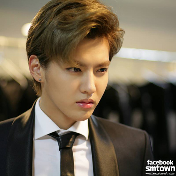 คริส exo คริส exo