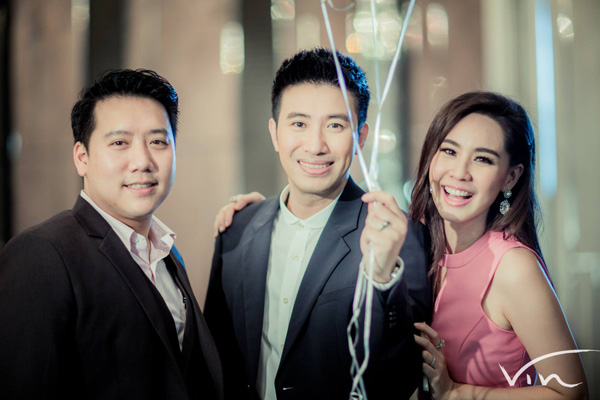 งานแต่งเมย์ เฟื่องอารมย์ หนุ่ม กรรชัย งานแต่งเมย์ เฟื่องอารมย์ หนุ่ม กรรชัย
