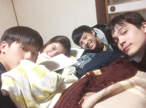 ซันนี่ เก้า เจมส์ แบงค์ ซันนี่ เก้า เจมส์ แบงค์