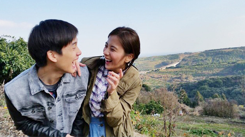 ซันนี่ เก้า เจมส์ แบงค์ ซันนี่ เก้า เจมส์ แบงค์