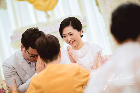 งานหมั้น บี ทิพาภรณ์ - แตน จิรยุทธ งานหมั้น บี ทิพาภรณ์ - แตน จิรยุทธ