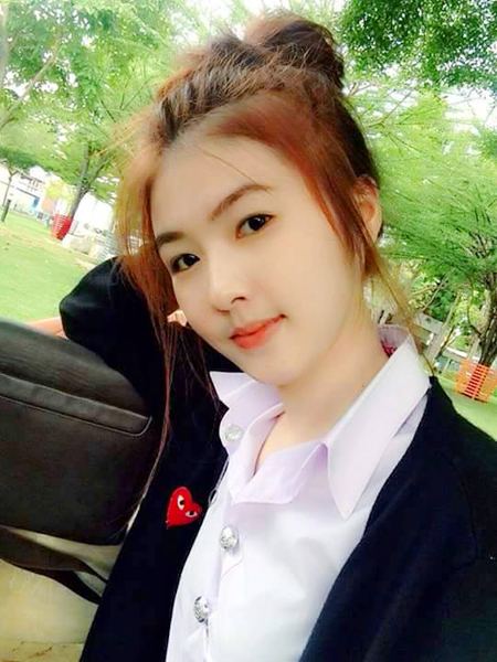 น้องเมย์ นักศึกษาพยาบาล น้องเมย์ นักศึกษาพยาบาล