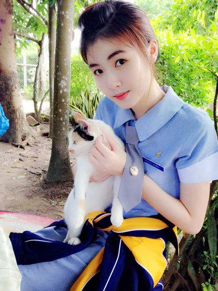 น้องเมย์ นักศึกษาพยาบาล น้องเมย์ นักศึกษาพยาบาล