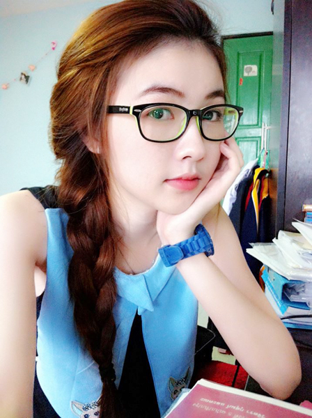 น้องเมย์ นักศึกษาพยาบาล น้องเมย์ นักศึกษาพยาบาล