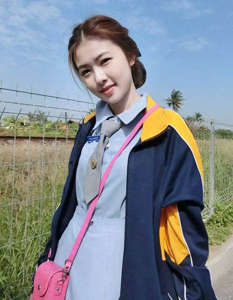 น้องเมย์ นักศึกษาพยาบาล น้องเมย์ นักศึกษาพยาบาล