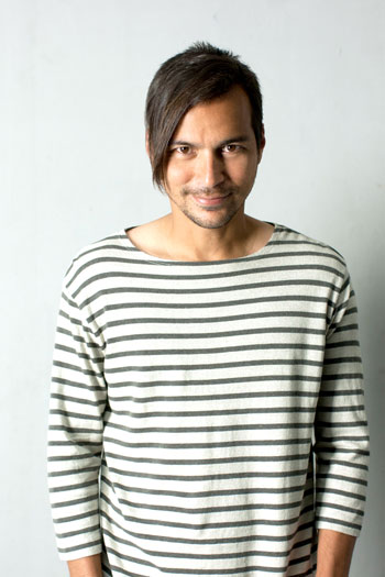 ตีสาม