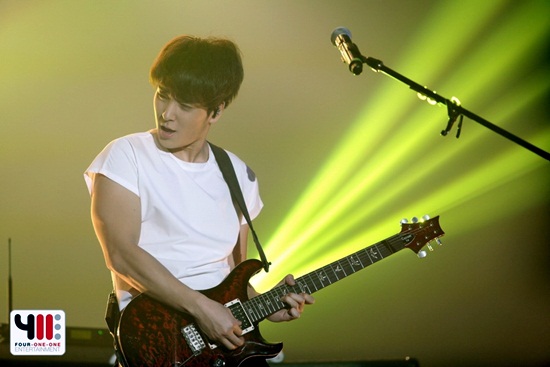 ชมภาพบรรยากาศ FTISLAND ปิดท้ายทัวร์คอนเสิร์ตในไทยอย่างอบอุ่น ชมภาพบรรยากาศ FTISLAND ปิดท้ายทัวร์คอนเสิร์ตในไทยอย่างอบอุ่น