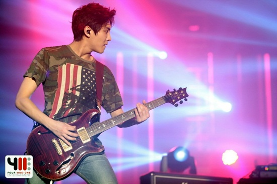 ชมภาพบรรยากาศ FTISLAND ปิดท้ายทัวร์คอนเสิร์ตในไทยอย่างอบอุ่น ชมภาพบรรยากาศ FTISLAND ปิดท้ายทัวร์คอนเสิร์ตในไทยอย่างอบอุ่น