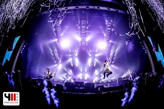 ชมภาพบรรยากาศ FTISLAND ปิดท้ายทัวร์คอนเสิร์ตในไทยอย่างอบอุ่ ชมภาพบรรยากาศ FTISLAND ปิดท้ายทัวร์คอนเสิร์ตในไทยอย่างอบอุ่